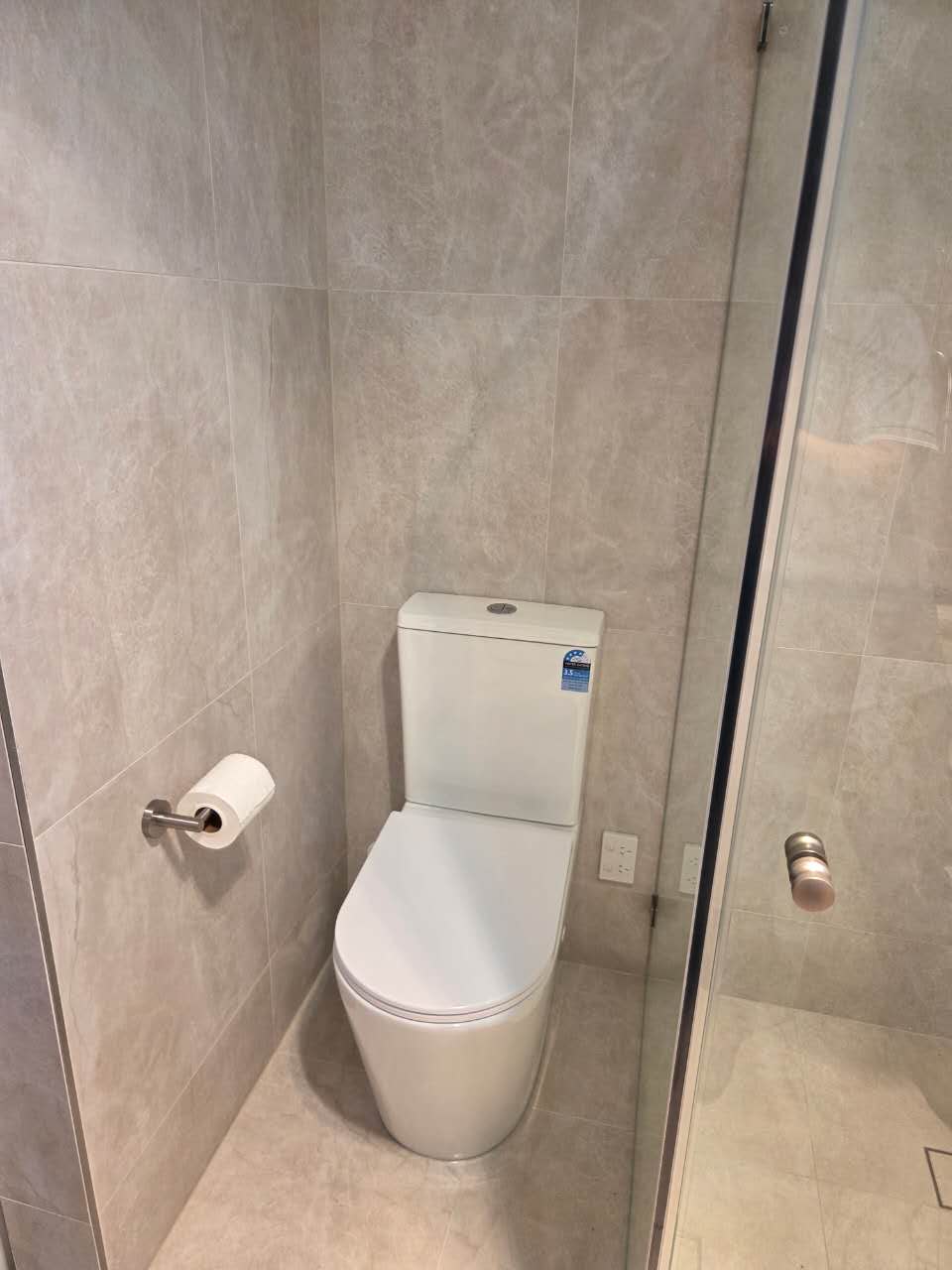 New toilet installed in Sylvania Waters bathroom renovation